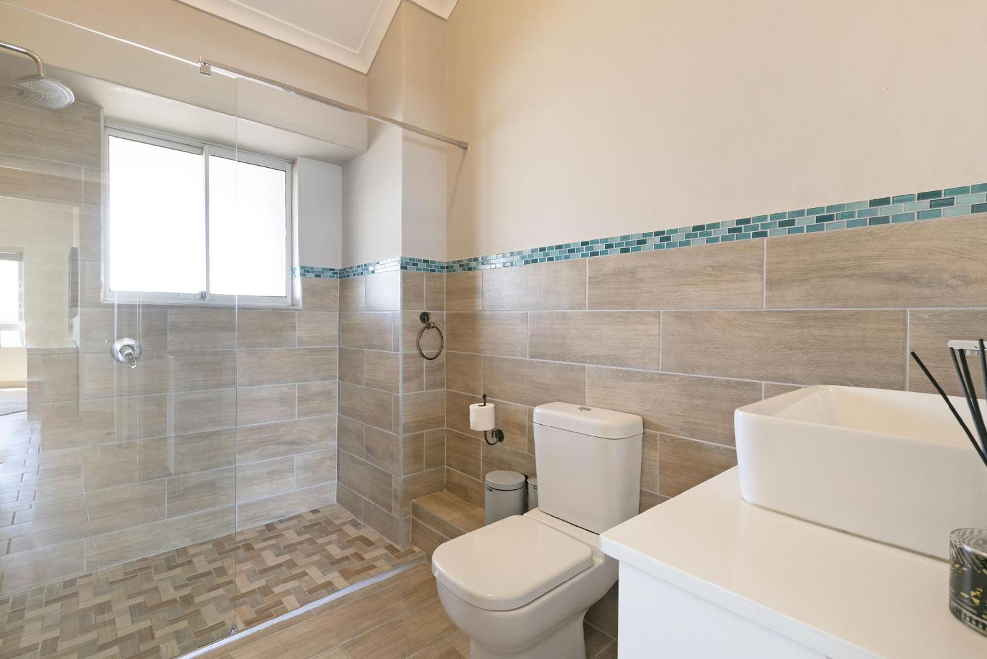 Apartment Sea Spray B404 By Host Agents